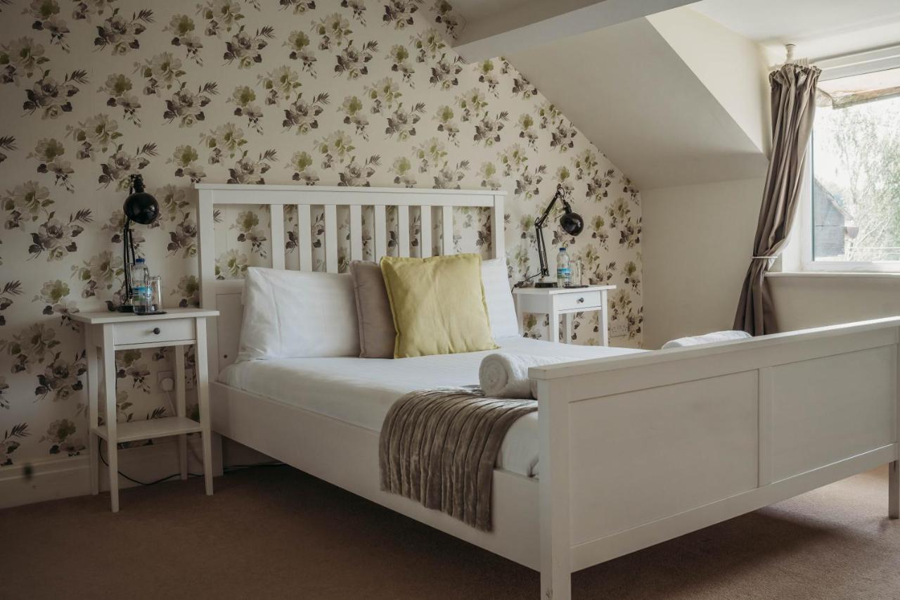 Three Wells B&B ลานดินดรอดเวลส์ ภายนอก รูปภาพ